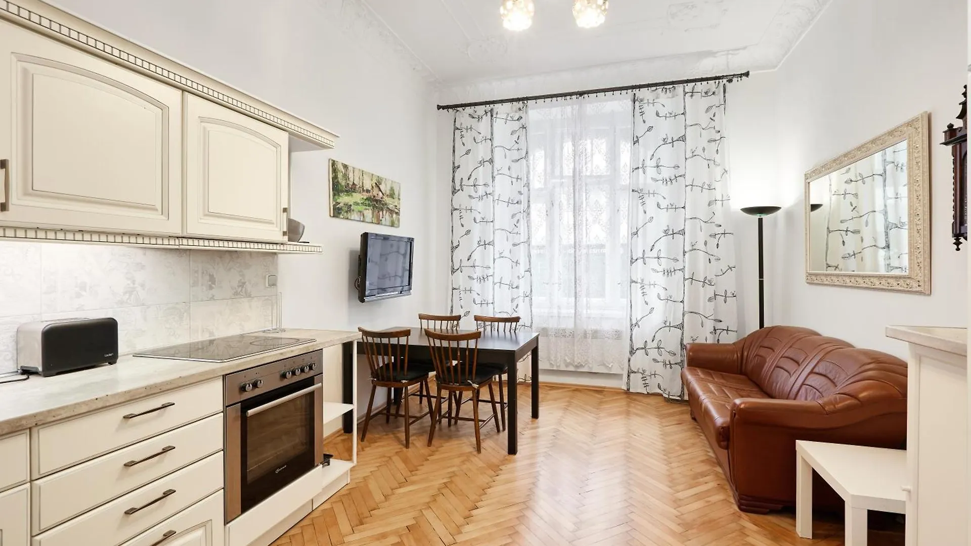 Homestay Old Town & Parking Assistance Apartment Prague
