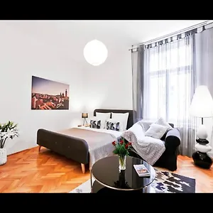  Apartamento Old Town Square Jakubská 44