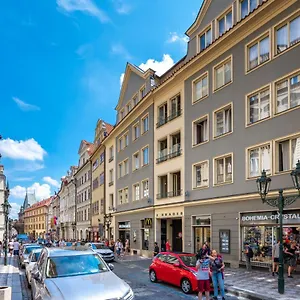 Mostecka Praha
