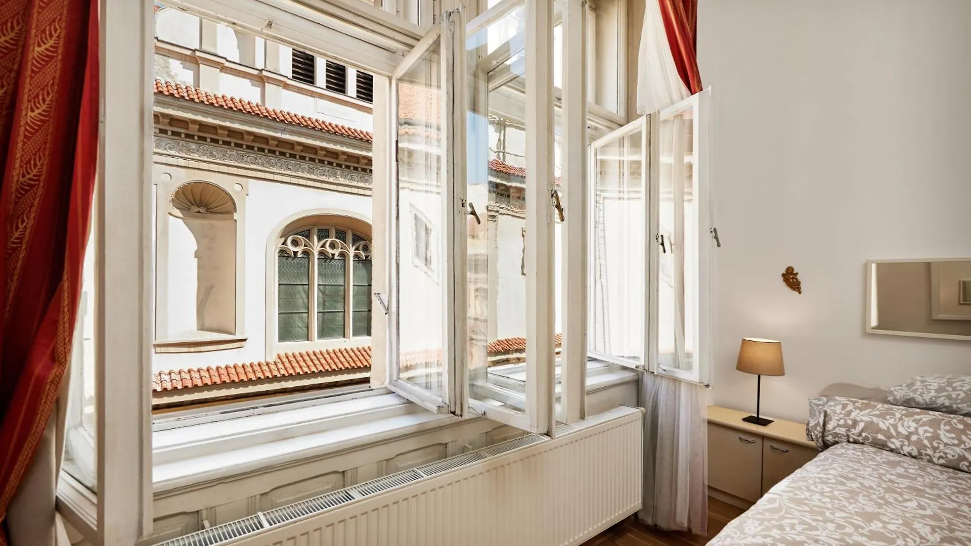 Old Town & Parking Assistance Appartement Praag Accommodatie bij particulieren