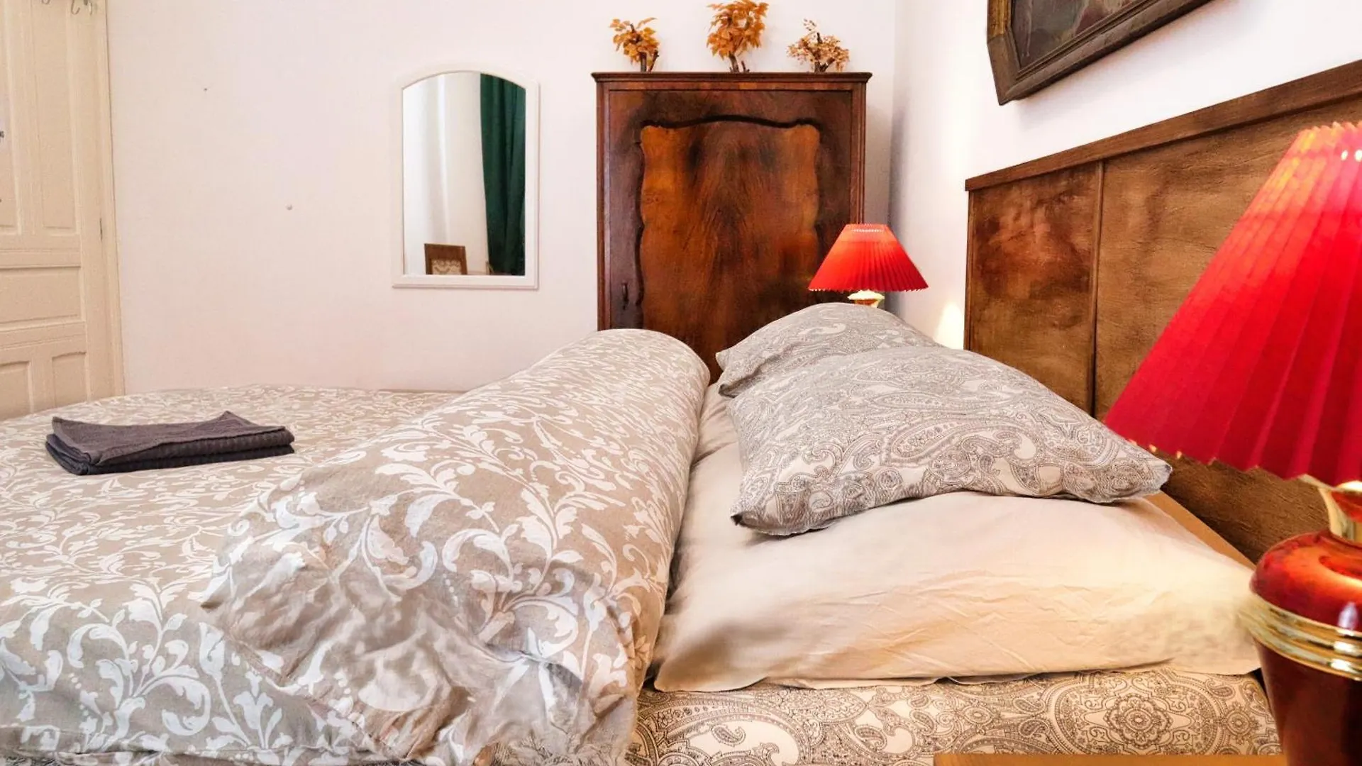 Old Town & Parking Assistance Appartement Praag