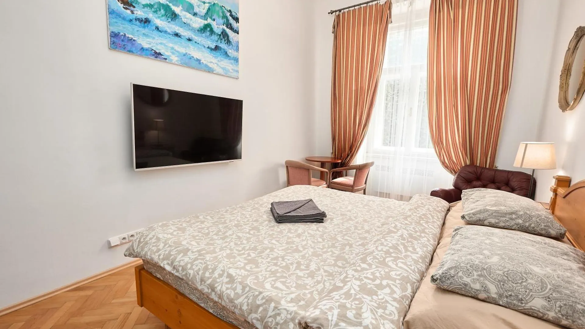 Apartmán Old Town & Parking Assistance Praha Ubytování v soukromí